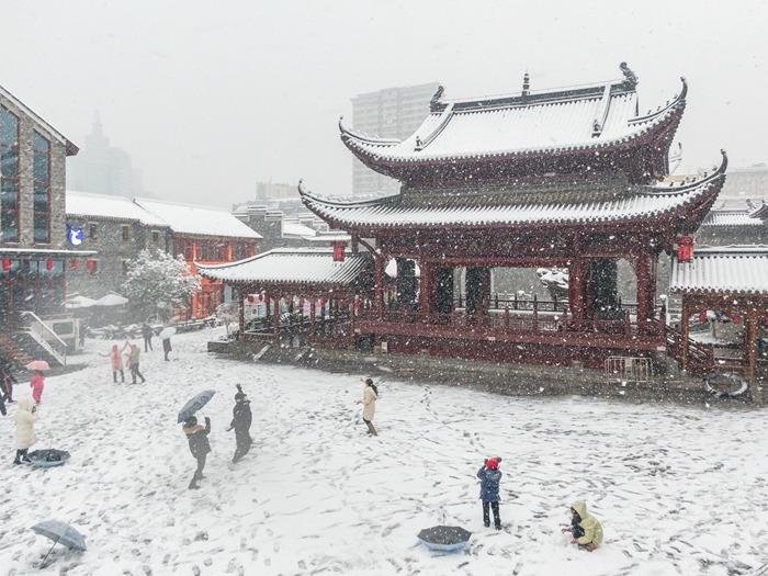 江西南昌迎新年初雪